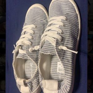 American eagle shoes